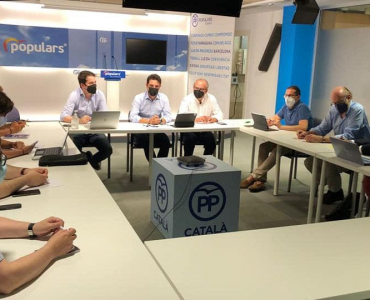 Reunión del Comité Permanente de Dirección PP Barcelona para preparar actos